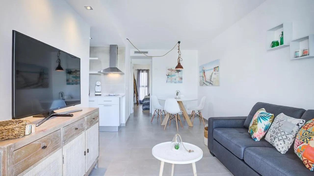 Marea Fuerteventura Home 1 contacts